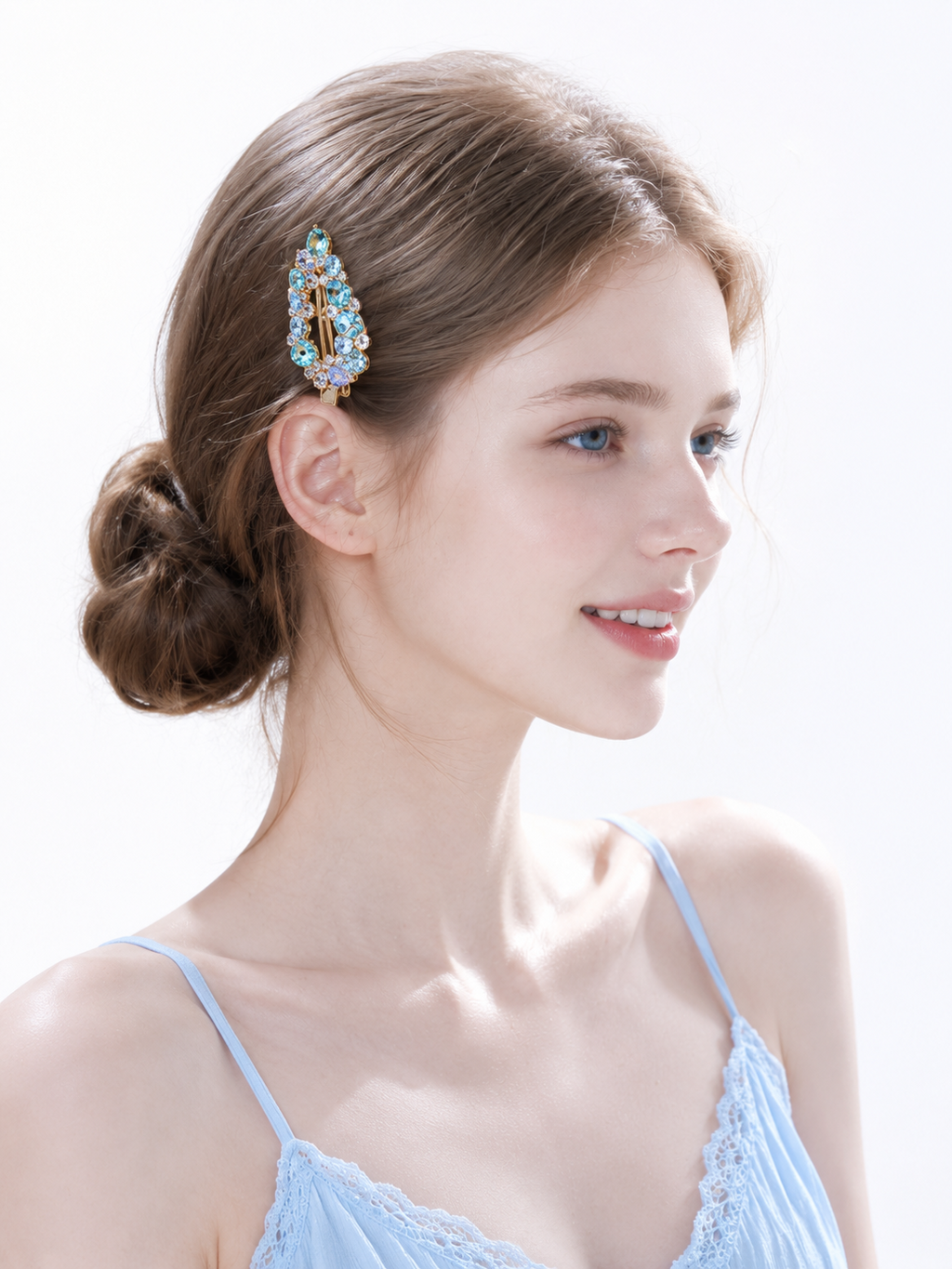 Freya Blue Crystal Leaf Hair Clip